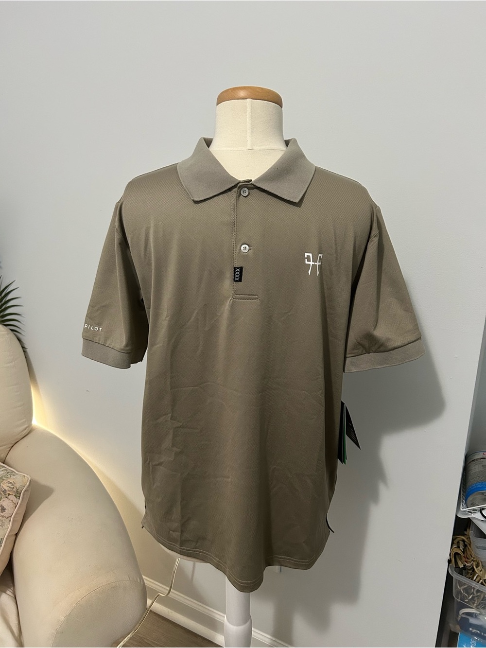 Horse Pilot Atlas Technical Polo – Unisex Size Large – New With Tags